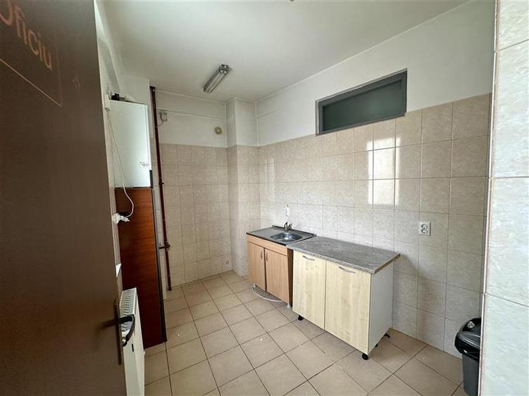 Spatiu birouri Cotroceni - Cladire Individuala - Metrou Eroilor - 30