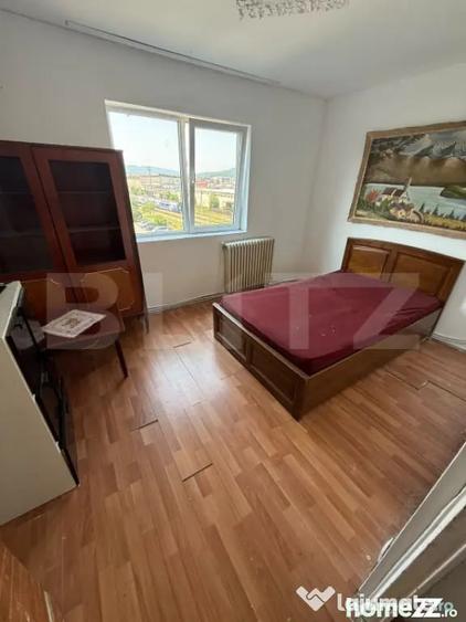 Apartament cu 2 camere semidecomandat în Decebal