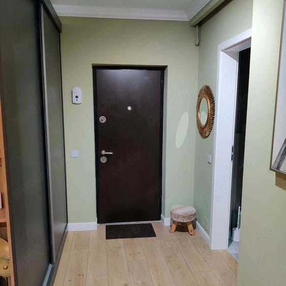 Apartament cu 2 camere decomandat în Florești