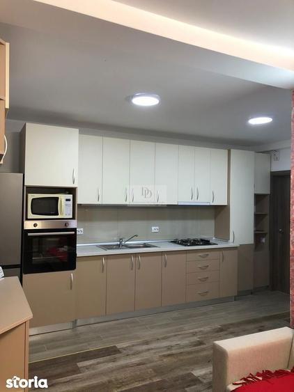 Apartament cu 3 camere, mobilat în Becaș