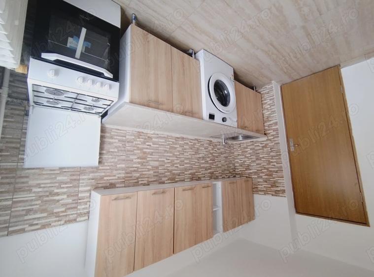 Apartament cu 3 camere decomandat în Brâncoveanu