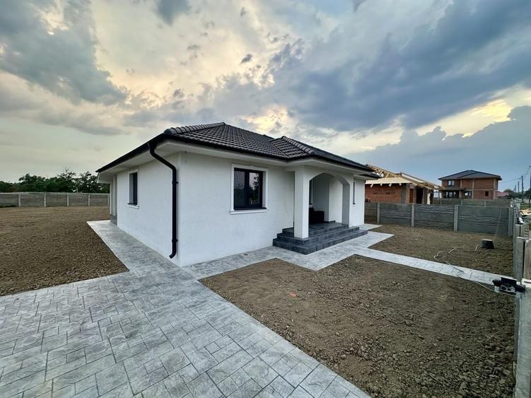 Casă cu 3 camere în Obad