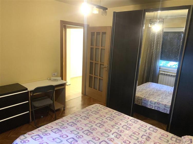 Apartament cu 3 camere decomandat în Ultracentral