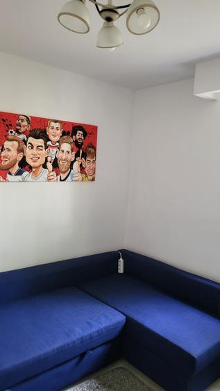 Apartament cu 3 camere semidecomandat în Muncii