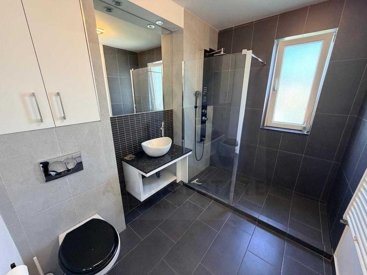 Apartament cu 2 camere decomandat, mobilat în Exterior Sud