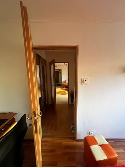 Apartament cu 2 camere semidecomandat în Nord-Est
