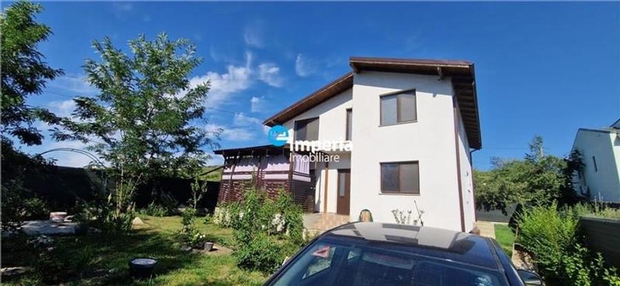 Casă individuală cu 4 camere cu Teren 500 Mp în Dorobanț
