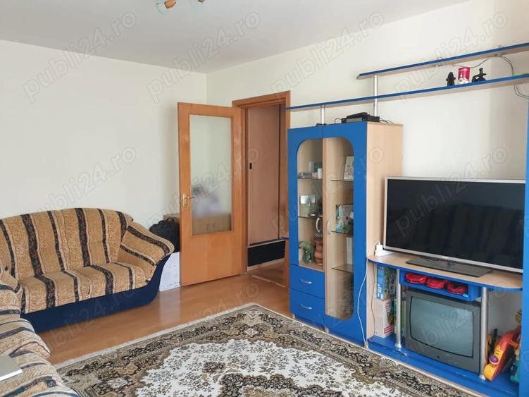 Apartament cu 2 camere nedecomandat în Brâncoveanu