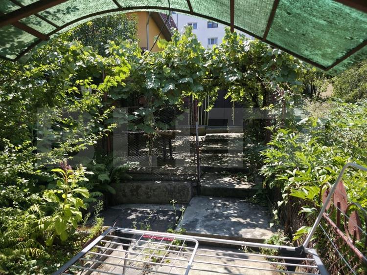 Casă cu 3 camere cu Canalizare în Gruia