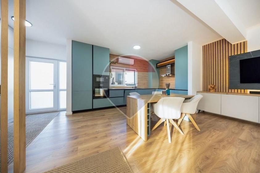 Apartament cu 2 camere, mobilat în Sânpetru
