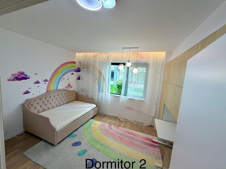 Apartament cu 4 camere decomandat, mobilat în Iancu Nicolae