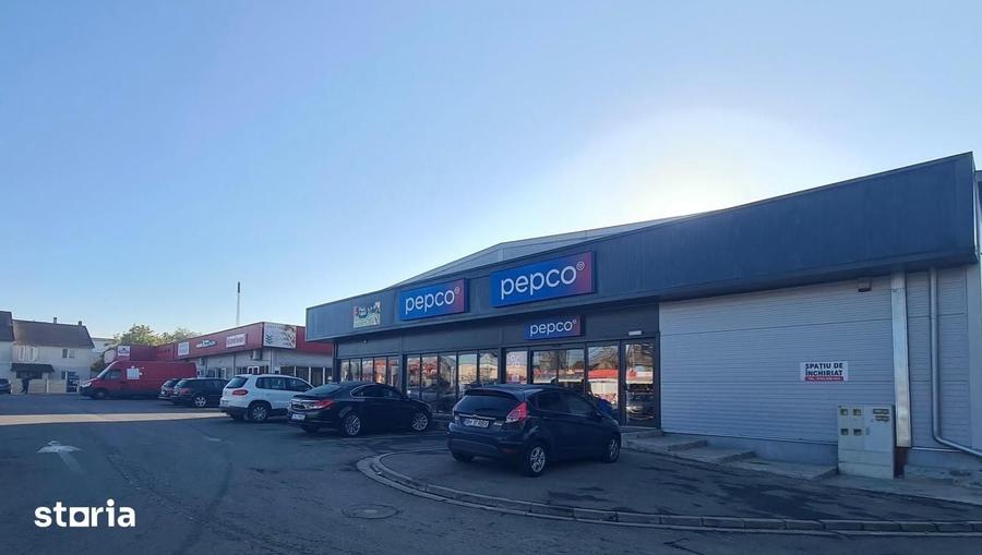 Spațiu comercial, de 1,790 mp, în Oșorhei