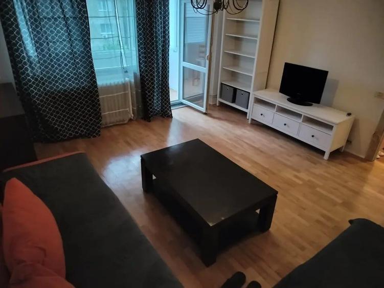 Apartament Doua camere de inchiriat Pia?a Sudului / Brancoveanu - 1