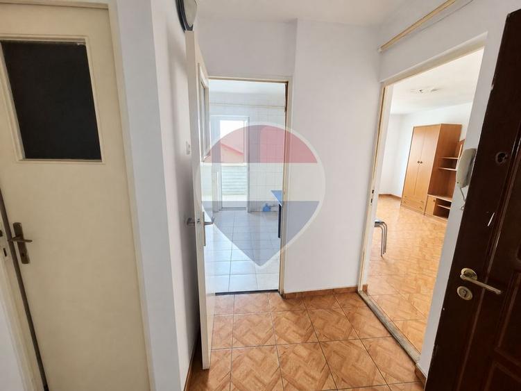 Apartament de vânzare 3 camere decomandat Voluntari - 11