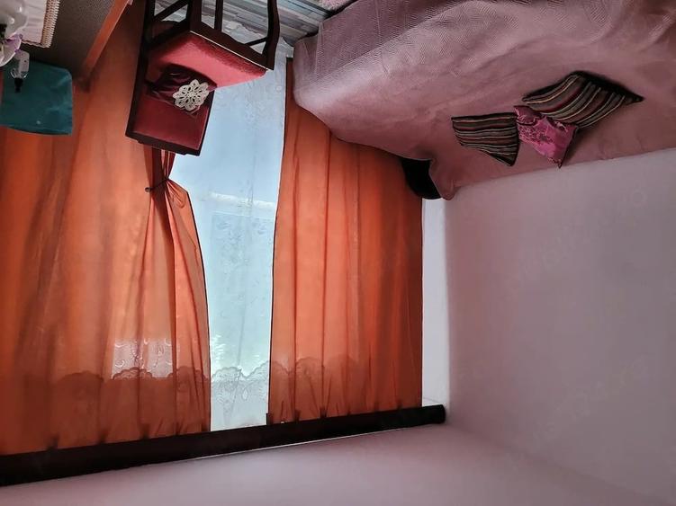 Apartament cu 3 camere semidecomandat în Ultracentral