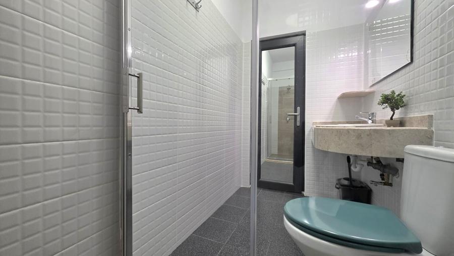 Apartament cu 2 camere nedecomandat, mobilat în Mamaia-Sat