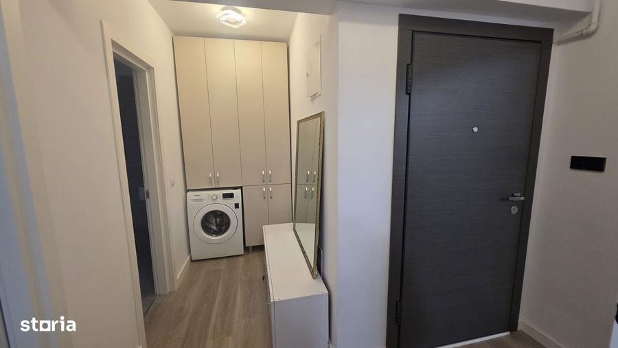 Apartament cu 2 camere decomandat în Est