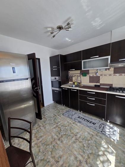 Apartament cu 2 camere decomandat în Cantacuzino