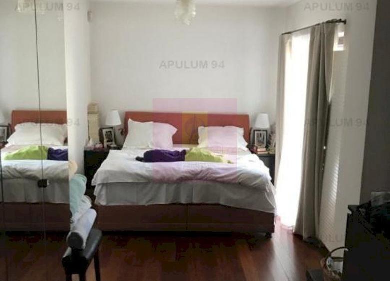 Casă individuală cu 11 camere decomandat cu Canalizare în Floreasca
