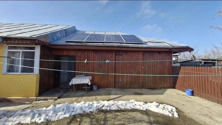 Casă cu 5 camere cu Teren 1000 Mp în Central