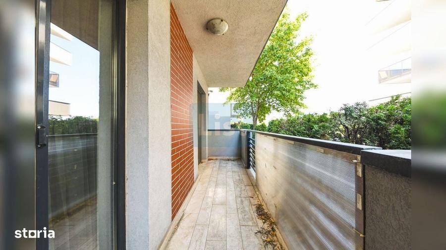 Apartament cu 3 camere în Între Lacuri