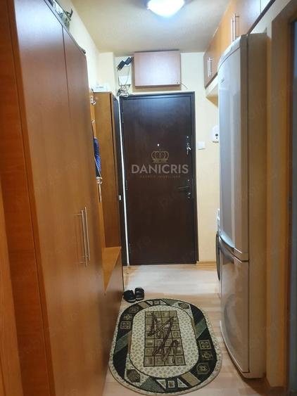 Apartament cu 2 camere semidecomandat în Casa de Cultură