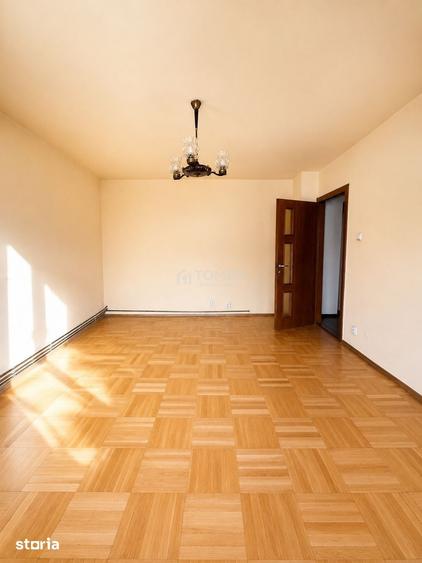 Apartament cu 4 camere în Scriitorilor