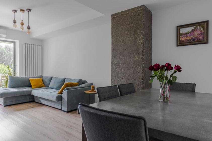 Apartament cu 3 camere decomandat în Grozăvești