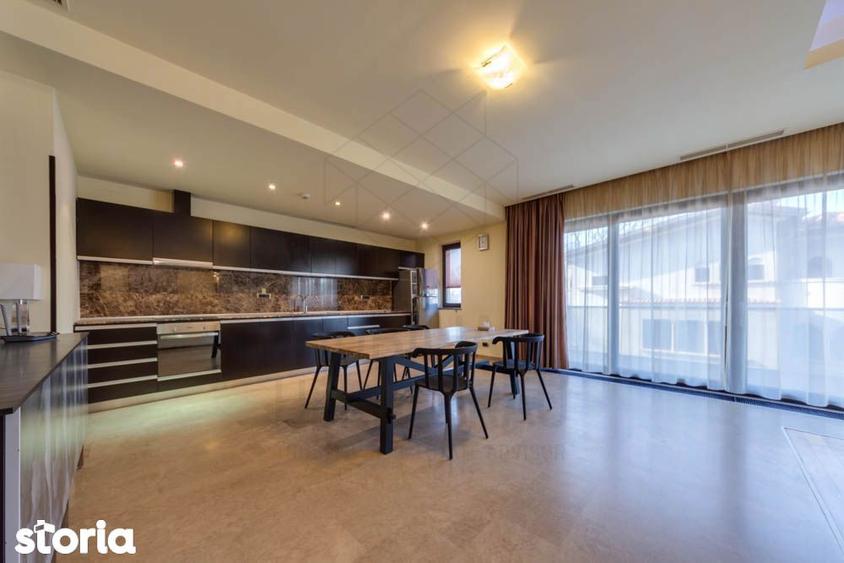 Apartament cu 3 camere decomandat, mobilat în Primăverii