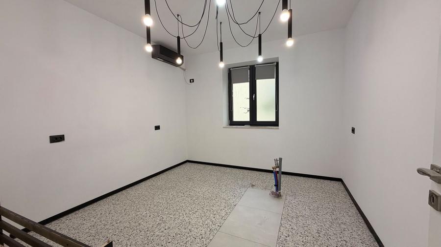 Apartament cu 3 camere decomandat în Herăstrău