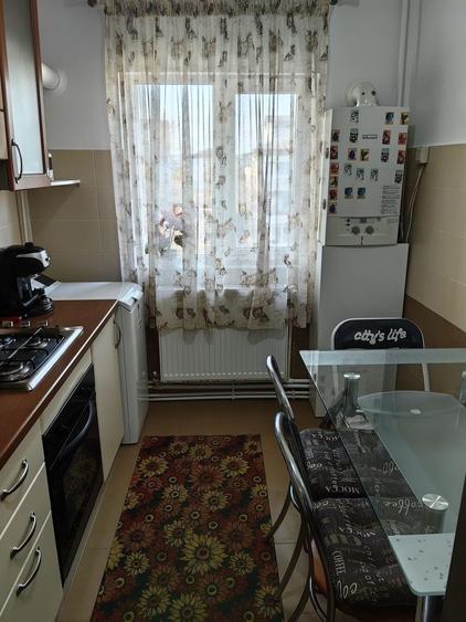 Apartament cu 2 camere decomandat în Nord-Est