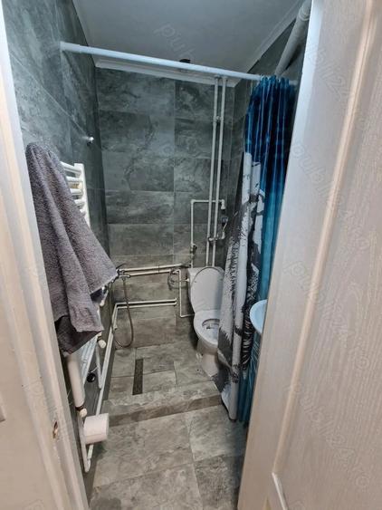 Apartament cu 2 camere semidecomandat în Vitan