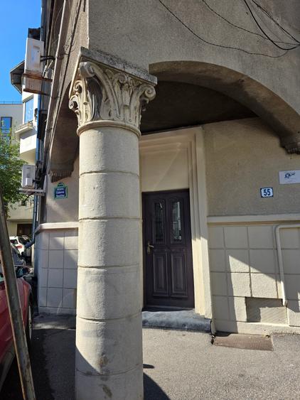 Apartament cu 2 camere semidecomandat în P-ța Romană