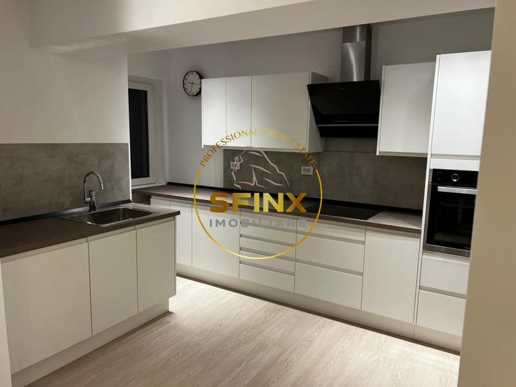 Apartament cu 4 camere decomandat, mobilat în Decebal