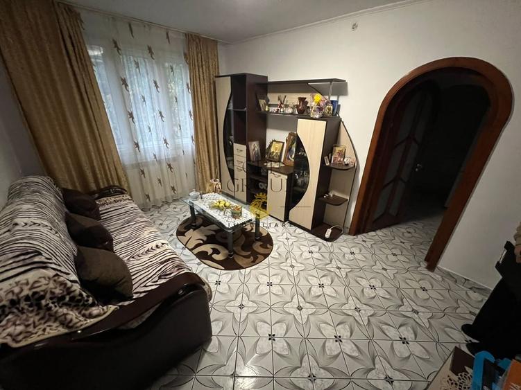 Apartament cu 2 camere semidecomandat, mobilat în Gară