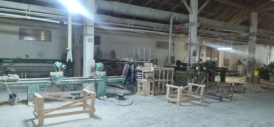 Spațiu industrial, de 2,500 mp, în Vest