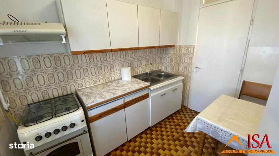 Apartament cu 2 camere decomandat, mobilat în Ultracentral
