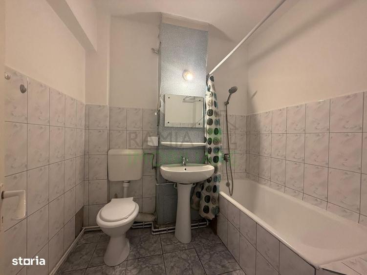 Apartament 3 camere decomandat cu 2 bai in Calea Bucuresti - 15