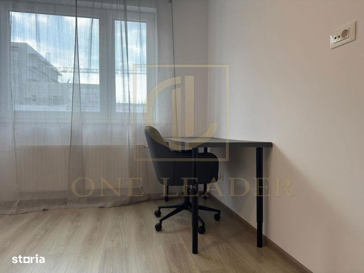 Apartament cu 3 camere în Tractorul