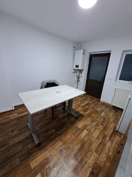 Casă cu 3 camere cu Teren 250 Mp în Ultracentral