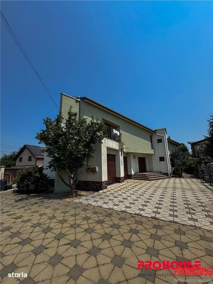 Casă cu 4 camere în Săucești