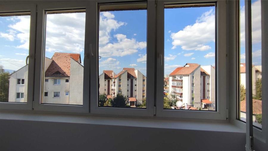 Garsonieră decomandată în Exterior Vest