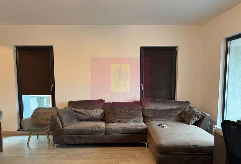 Apartament cu 3 camere decomandat în Vitanul Nou