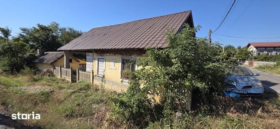 Casă cu 3 camere cu Teren 400 Mp în Malu Mare
