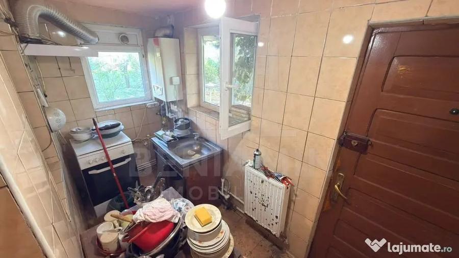 Casă cu 3 camere cu Teren 625 Mp în Bariera Vâlcii