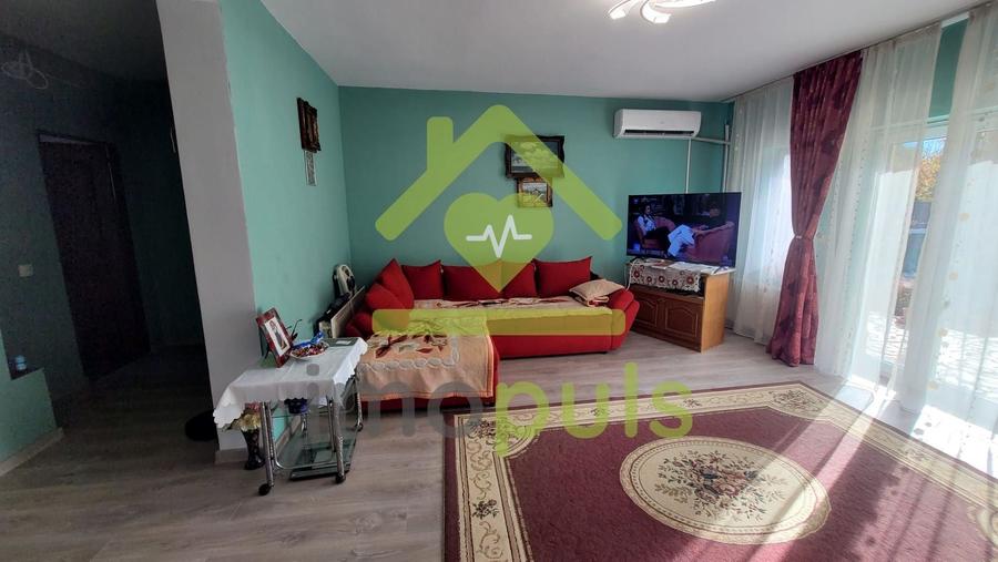 Casă individuală cu 4 camere cu Canalizare în Dudeștii Noi