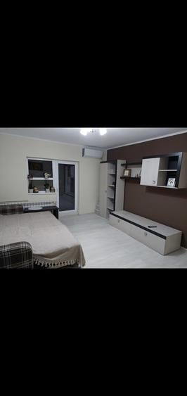 Garsonieră decomandată în Panduri