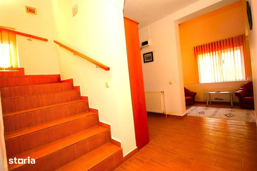 Casă cu 6 camere cu Teren 500 Mp în Nord