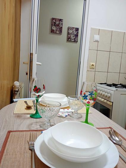 Apartament cu 2 camere nedecomandat în Exterior Vest