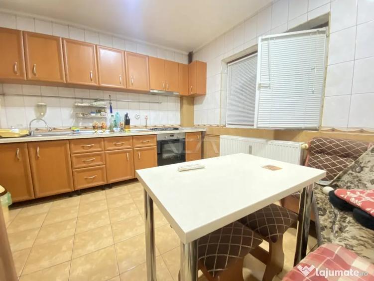 Apartament cu 3 camere decomandat în 13 Septembrie